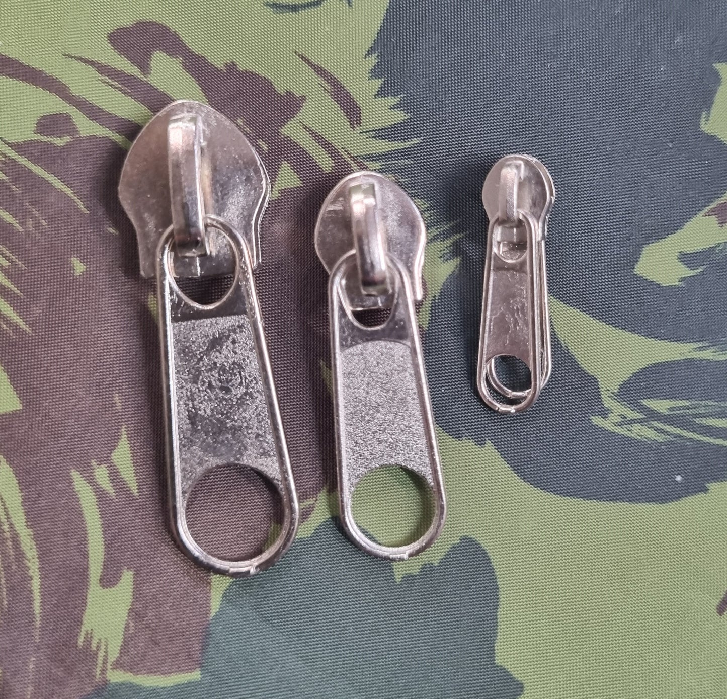 Zipper Sliders varying sizes